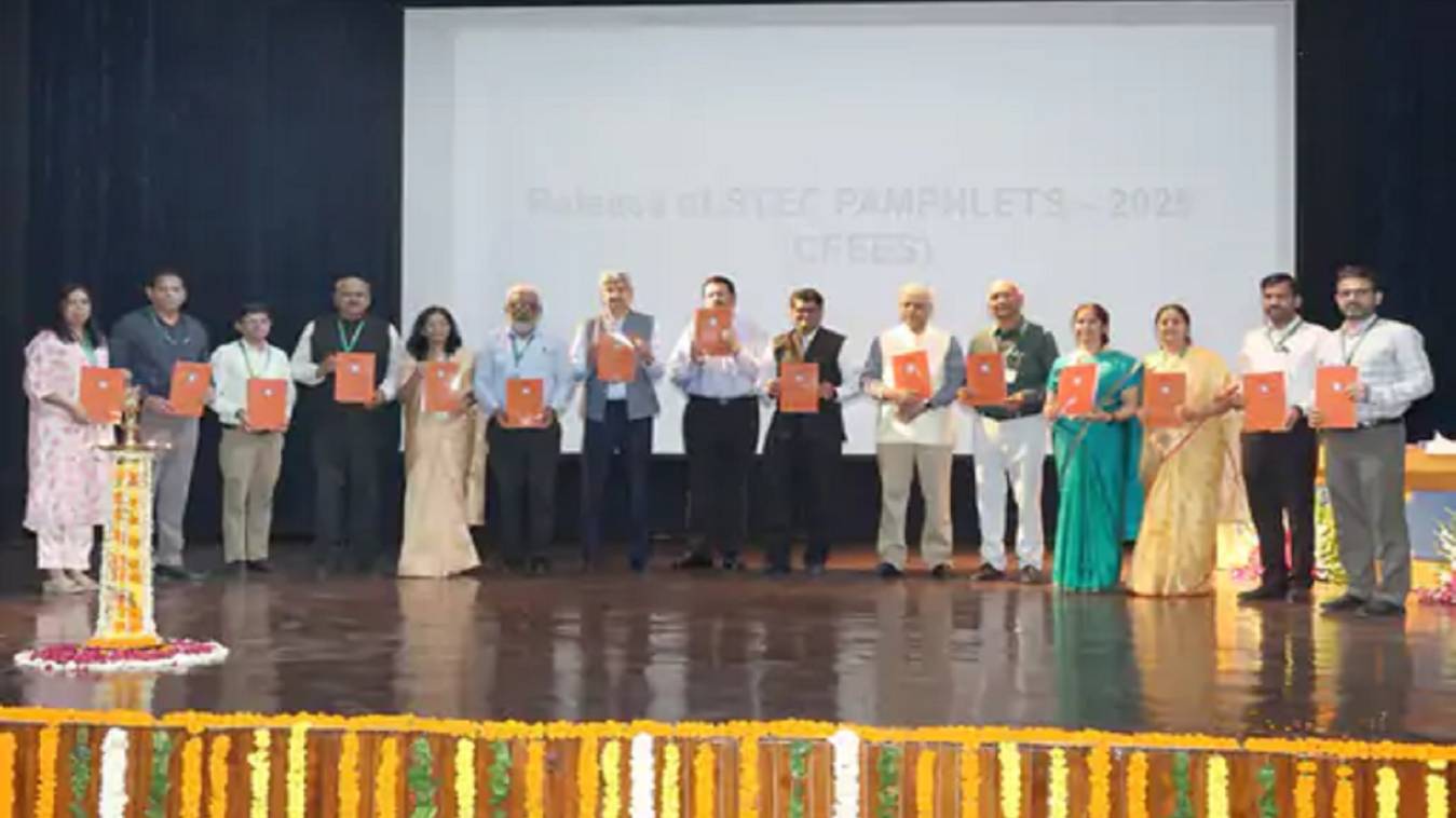  IIT-BHU का दौरा करेगी DRDO की टीम, रक्षा तकनीक के 25 प्रोजेक्ट के वैज्ञानिकों से करेंगे वार्ता