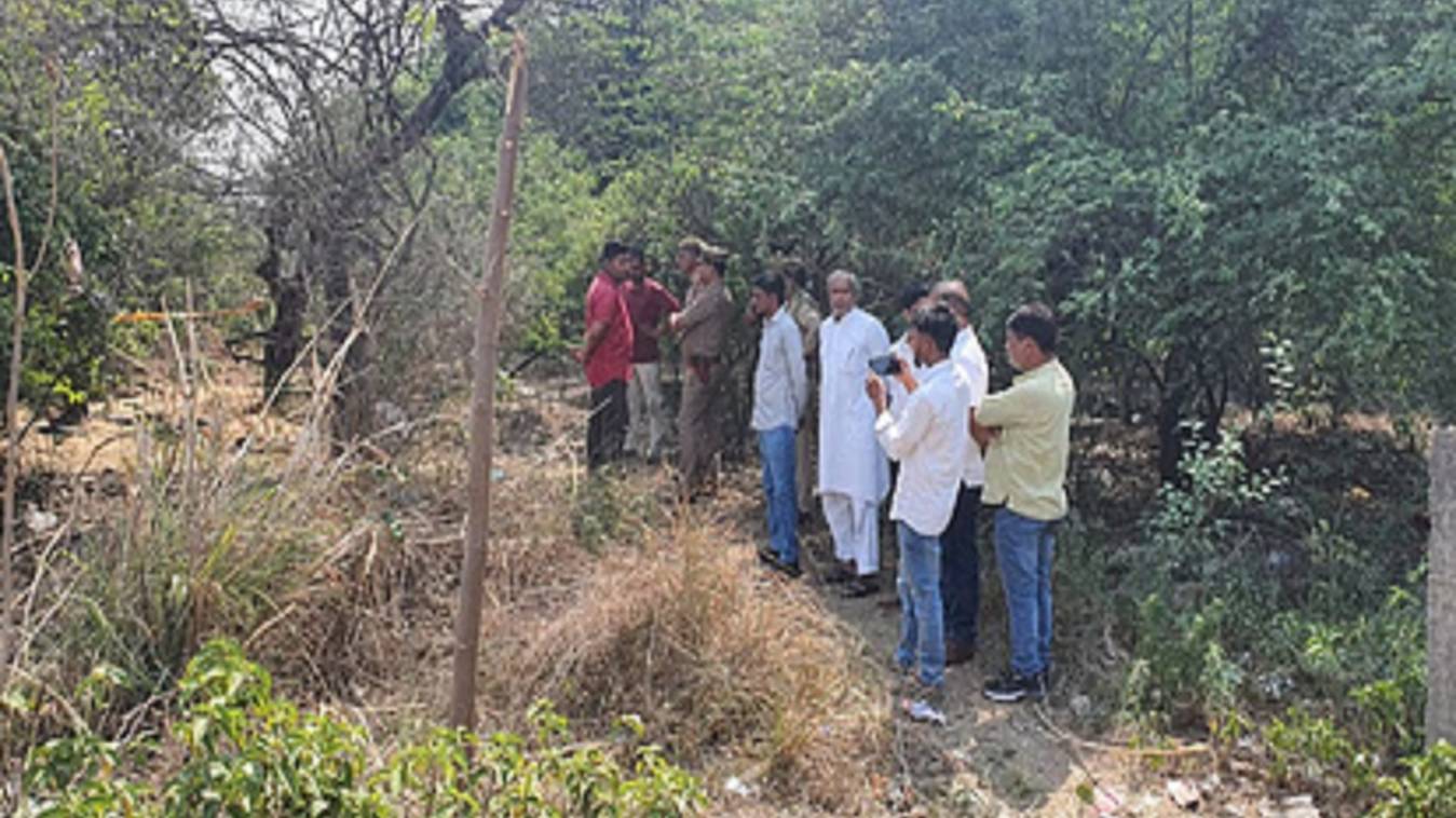 सहारनपुर में आठ साल की बच्ची की हत्या, रेप की आशंका, अर्द्धनग्न हालत में मिला खून से लथपथ शव