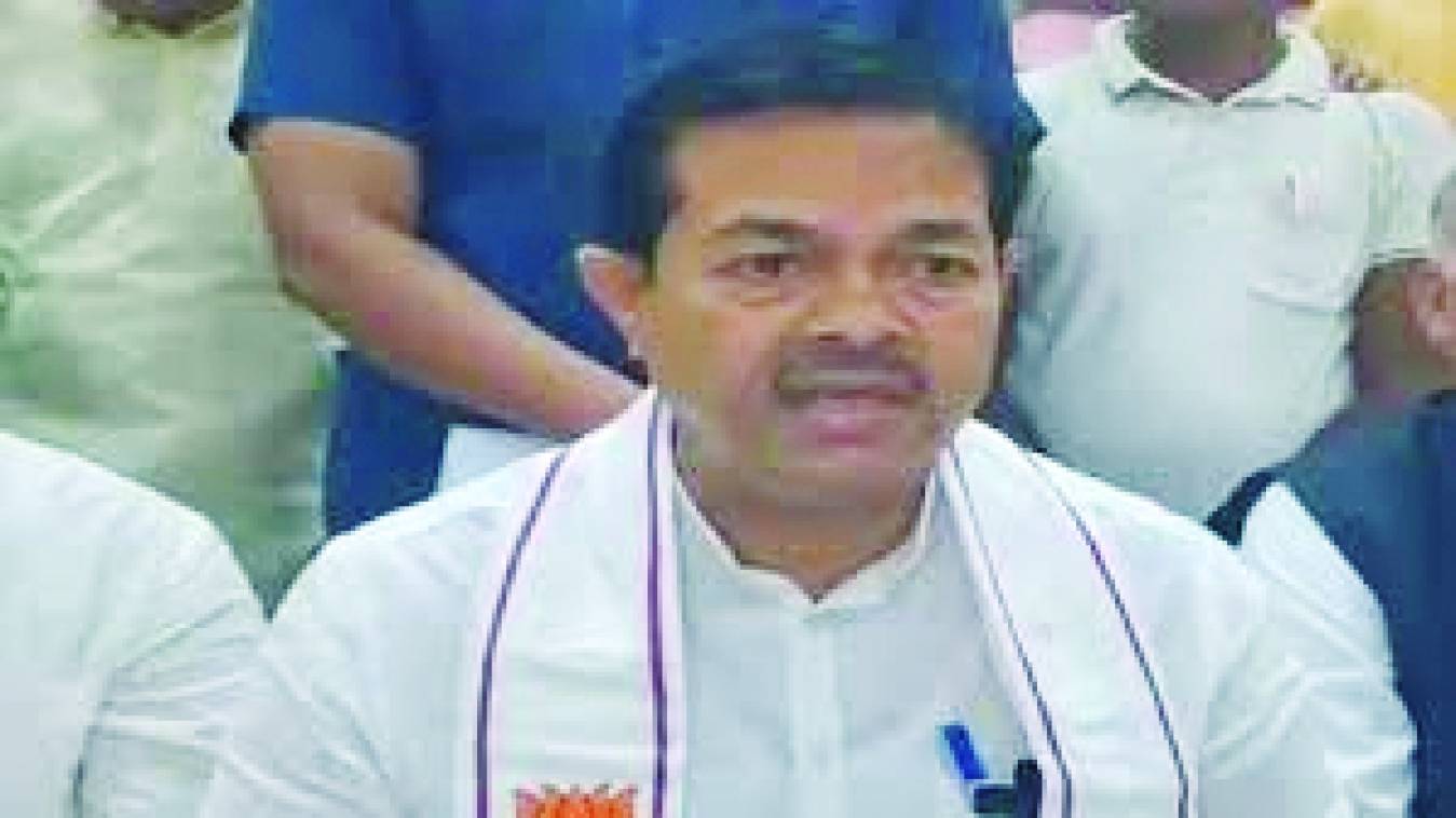  'सैनिक की जाति नहीं होती, वो जांबाज होते हैं' :  केंद्रीय राज्यमंत्री बीएल वर्मा 