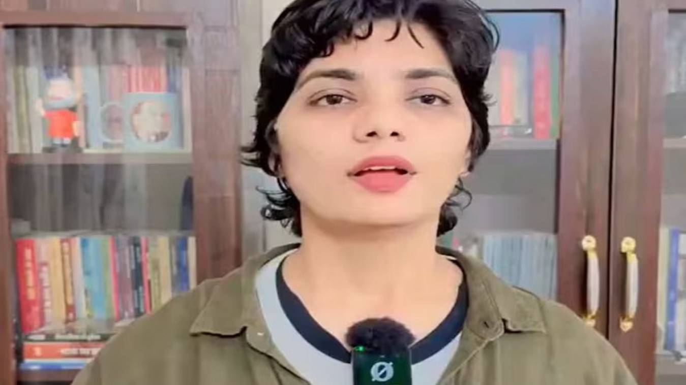 पीएम मोदी पर आपत्तिजनक टिप्पणी मामले में गायिका नेहा सिंह के खिलाफ वाराणसी में  केस दर्ज