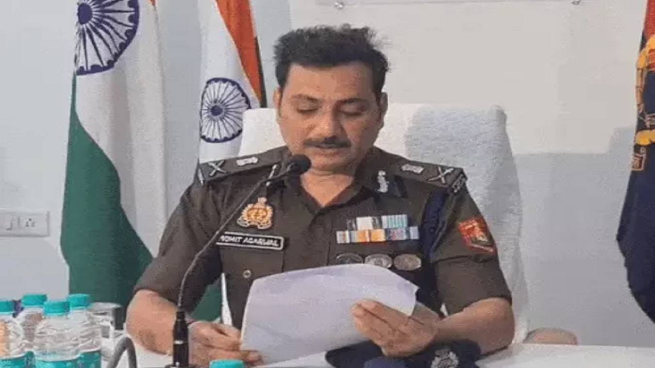 वाराणसी में इंस्पेक्टर समेत 2 दरोगा लाइन हाजिर, अपहरण केस में लापरवाही बरतने पर हुई कार्रवाई