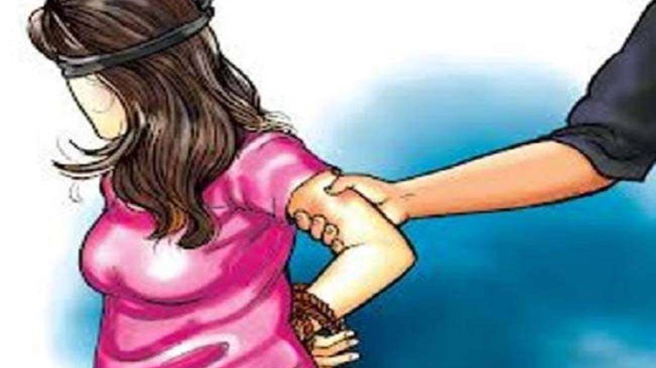 वाराणसी में नाबालिग लड़की का अपहरण, FIR के बाद पुलिस ने शुरू की छापेमारी