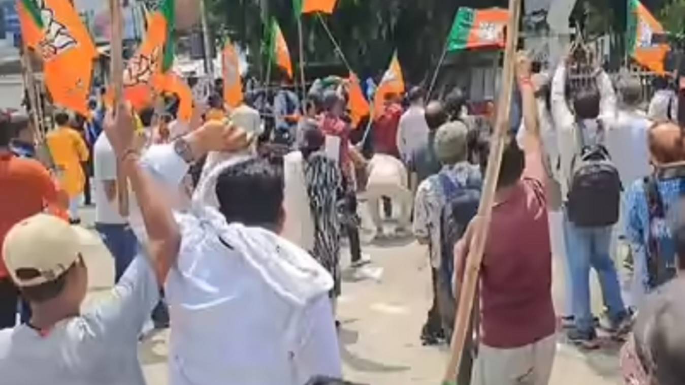 पटना में हंगामा: राहुल गांधी की यात्रा में PM को गाली देने पर बवाल, कांग्रेस-बीजेपी आमने-सामने