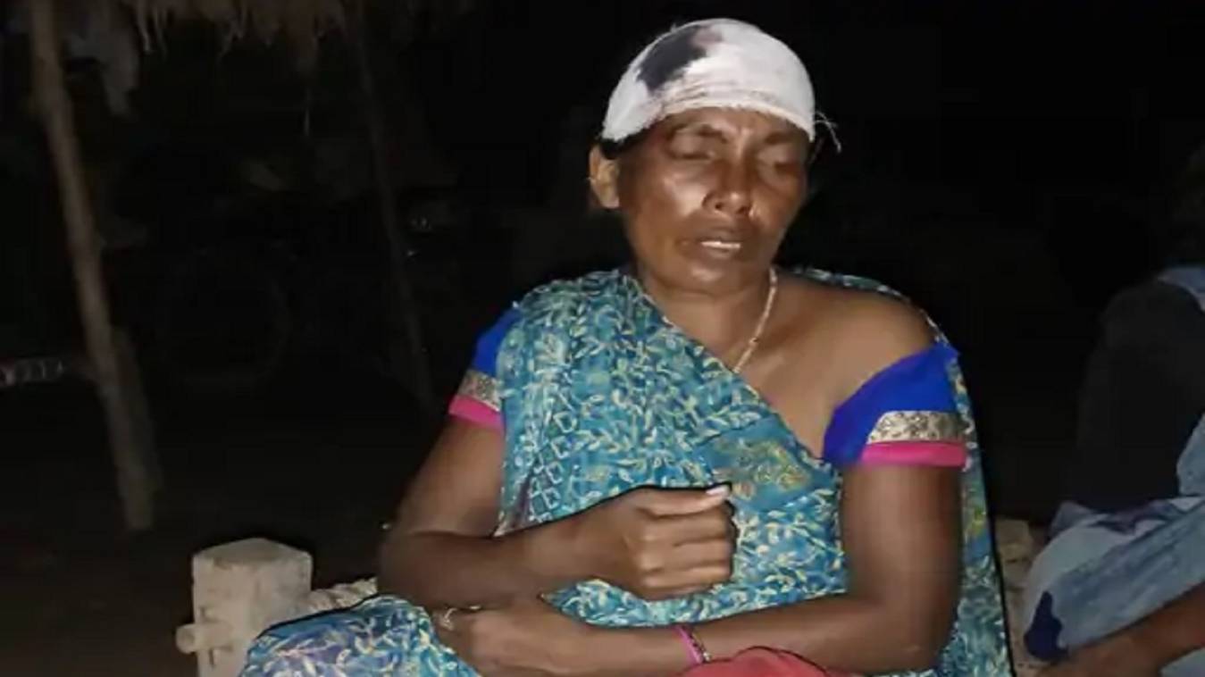 चंदौली : बिसौरी गांव में रास्ते के विवाद पर बवाल, दो पक्षों में लाठी-डंडों से मारपीट, महिला समेत 5 घायल; 2 गिरफ्तार