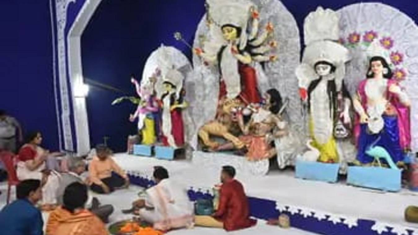 काशी पुराधिपति की नगरी में मां जगदंबा का उत्सव