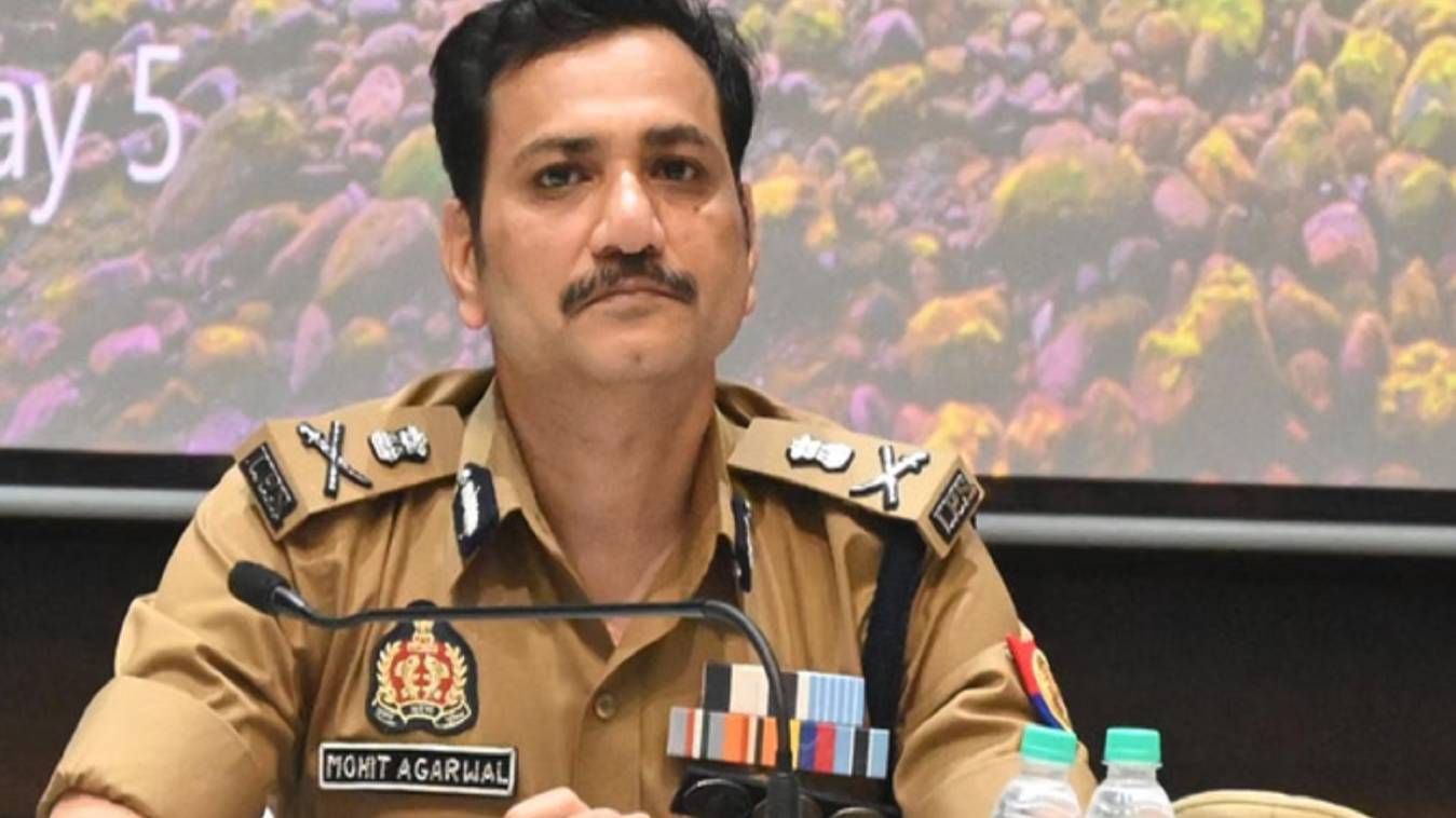 थानेदारों को चेतावनी : महिला सुरक्षा में शत प्रतिशत योगदान दें, वरना कुर्सी छोड़नी होगी