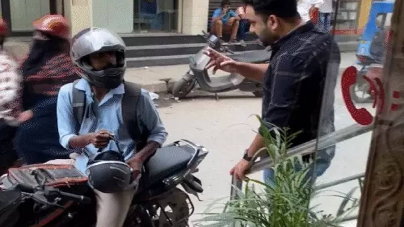 बंगलूरू में महिला उत्पीड़न की चौंकाने वाली घटना, सोशल मीडिया पर वायरल हुआ वीडियो