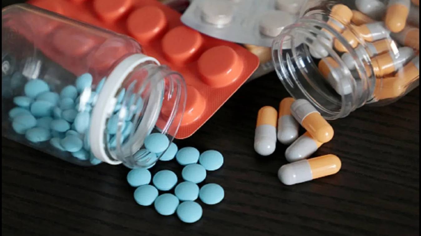 वाराणसी में नशीली दवाओं के अवैध व्यापार पर प्रशासन का कड़ा प्रहार