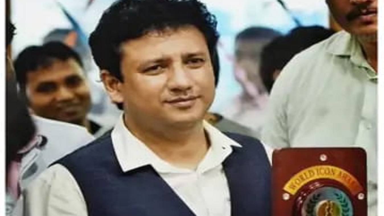 शाइन सिटी के मालिक राशिद नसीम पर ठगी का केस