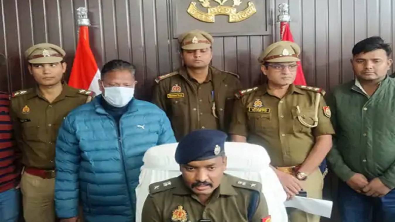 50 लाख की रंगदारी मांगने वाला गिरफ्तार: गैंगरेप में फंसाने की धमकी देकर कर रहा था वसूली का खेल