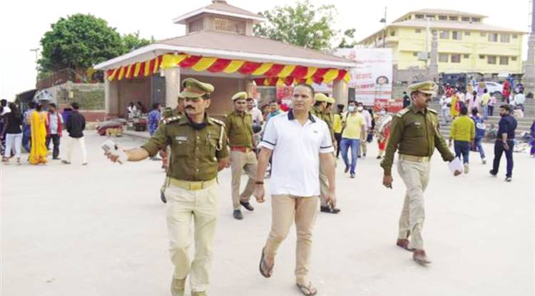 छ्ठ पूजा पर सादे वेश में तैनात होंगे पुलिसकर्मी, एनडीआरएफ और गोताखोरों की टीम करेगी निगरानी