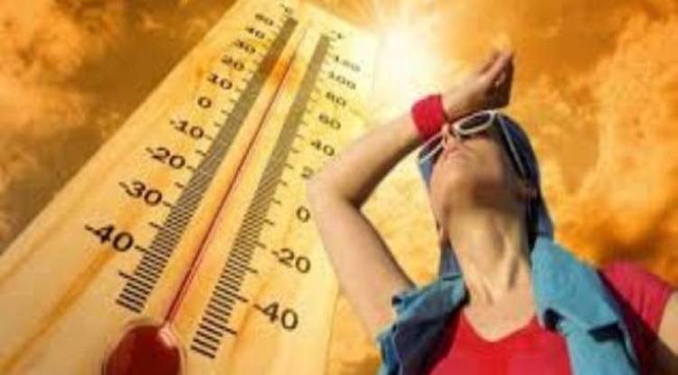 बेरहम गर्मी से तिलमिला रही काशी, तापमान 44°C के पार 