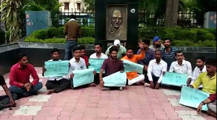  ED की सोनिया से पूछताछ, भड़के काशी विद्यापीठ के NSUI के कार्यकर्त्ता