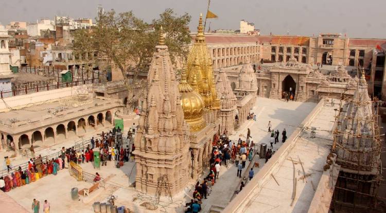 Kashi Vishwanath Dham: काशी विश्वनाथ धाम में मोबाइल ले जाने की अनुमति, सिविल ड्रेस ही में सुरक्षाकर्मी रहेंगे मौजूद