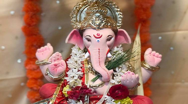 Sakat Chauth 2023:  सकट चौथ कल, जानें शुभ मुहूर्त, पूजन विधि और चंद्रोदय का समय