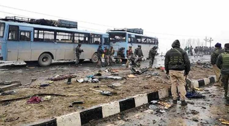 Pulwama  Attack: पुलवामा हमले की चौथी बरसी पर पीएम मोदी बोले- 'कभी नहीं भूल सकते शहीदों का सर्वोच्च बलिदान