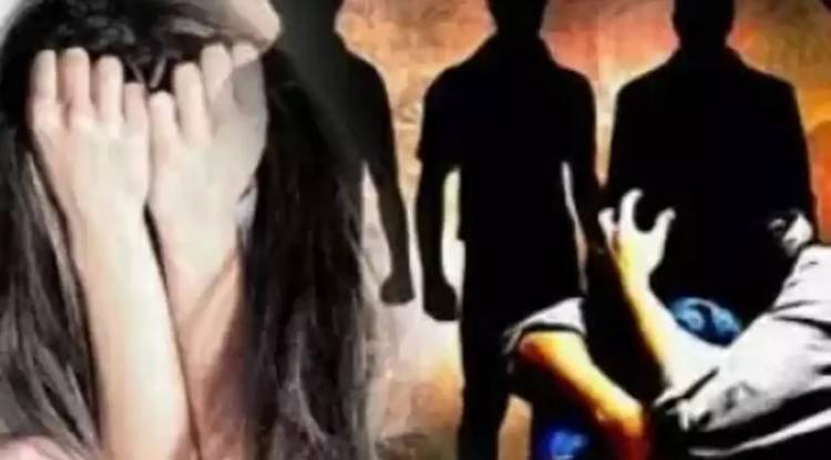 Varanasi Crime: 17 साल की किशोरी के साथ सामूहिक दुष्कर्म करने वाले 4 आरोपी गिरफ्तार, वीडियो बनाकर कर दिया था वायरल
