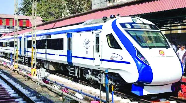 वंदे भारत की खानपान व्यवस्था पर उठे सवाल