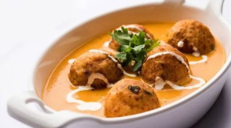 इस विकेंड पूरे फैमिली के लिए बनाएं खजूर नवाबी कोफ्ते, पढ़ें आसान विधि