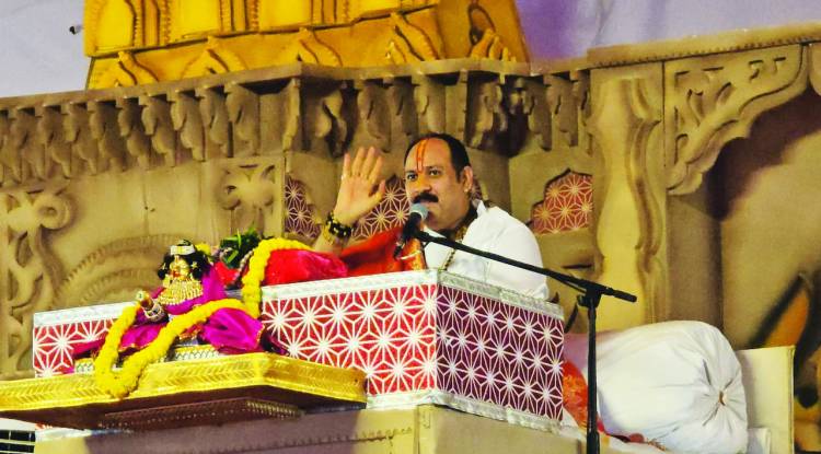 महादेव ही बदल सकते हैं भाग्य का लेखा : प्रदीप मिश्रा 