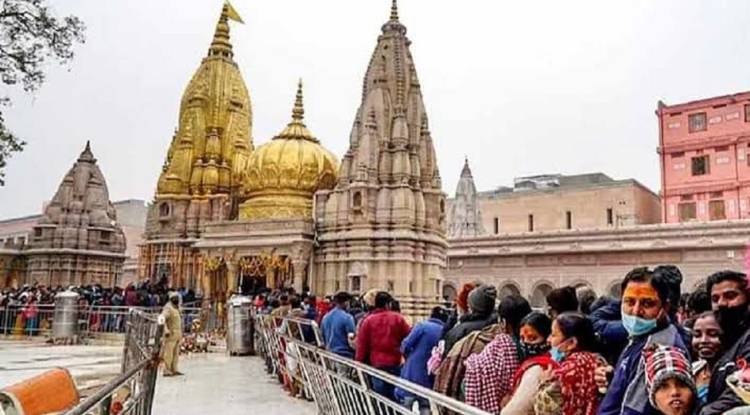 काशी विश्वनाथ कॉरिडोर की तीसरी वर्षगांठ पर सजा बाबा का भव्य दरबार, आज होंगे सांस्कृतिक कार्यक्रम 