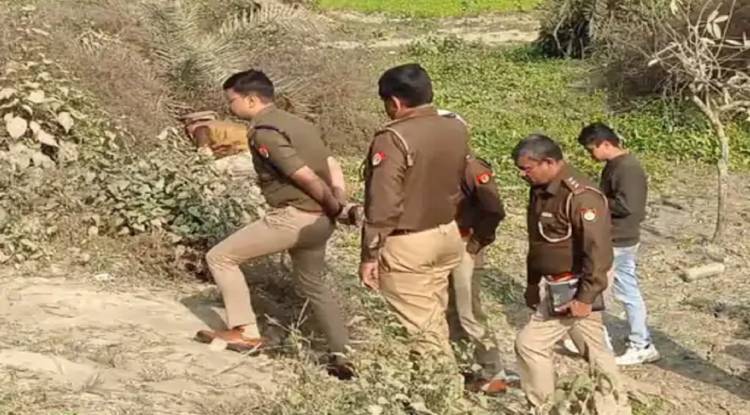मुरादाबाद में महिला की गला काटकर हत्या, शव मिलने से मचा हड़कंप
