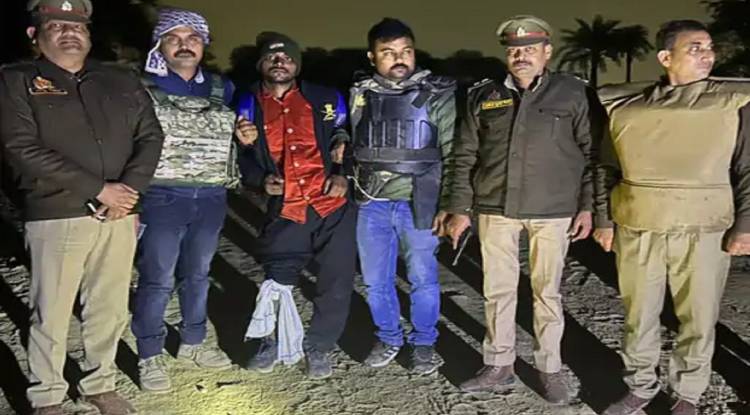 वाराणसी में ज्वैलर्स से लूट का आरोपी मुठभेड़ में गिरफ्तार, सराफा कारोबारी को गोली मारकर लूटे थे जेवरात 