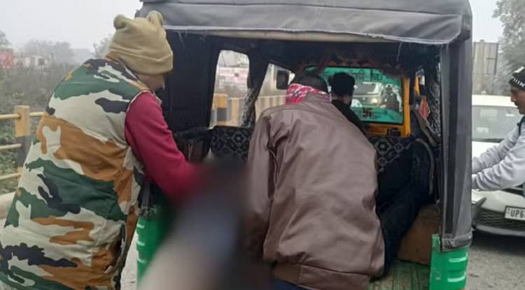 सोनभद्र में तेज रफ्तार ट्रक ने बाइक सवार को रौंदा, युवक के सिर के उड़ गए चिथड़े; हुई मौत