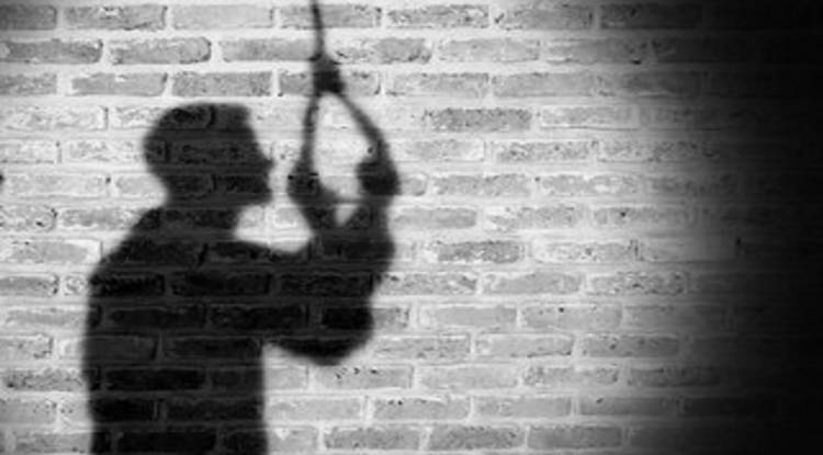 घरेलू कलह में ऑटो चालक ने की खुदकुशी, परिवार में मचा कोहराम