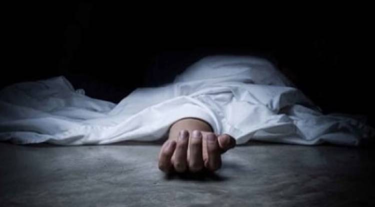  मिर्जापुर में युवक की हत्या कर रेलवे ट्रैक पर फेंका मिला शव, दोस्तों के साथ मेला घूमने निकला था 