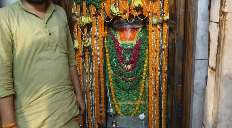 प्राचीन श्रीसेनापति बनकटी हनुमान मंदिर में मनाई गई हनुमान जयंती