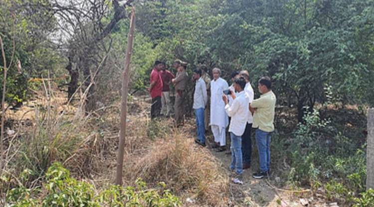 सहारनपुर में आठ साल की बच्ची की हत्या, रेप की आशंका, अर्द्धनग्न हालत में मिला खून से लथपथ शव