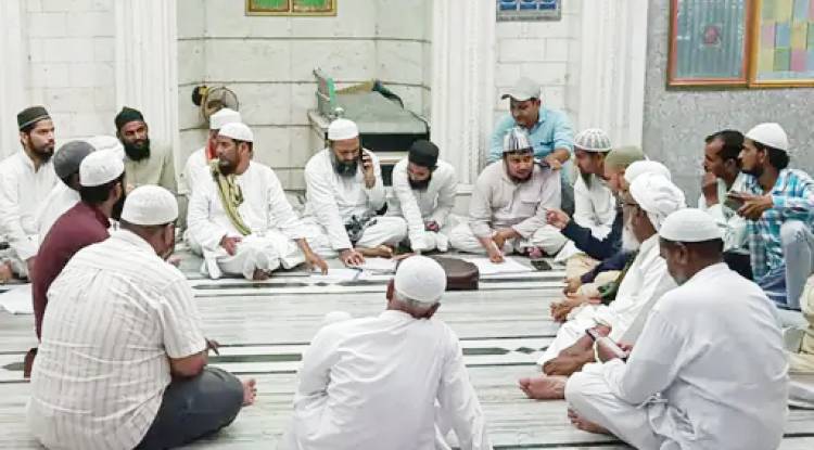 बकरीद की नमाज का समय तय:7 जून को 17 मस्जिदों में अलग-अलग समय पर होगी नमाज