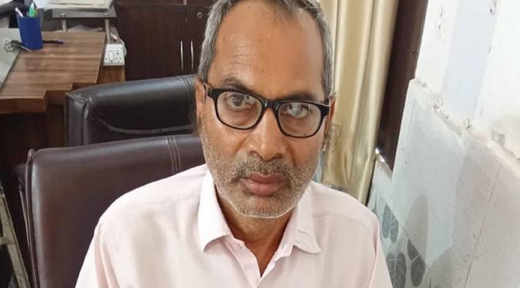 भ्रष्टाचार की आंच : घूसखोर कानूनगो रिश्वत लेते गिरफ्तार, जमीन पैमाइश कराने को मांगे थे 15 हजार, 1 साल पहले ही बना था कानूनगो