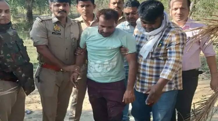  Varanasi: मवेशी लदे ट्रक का पीछा करने पर पुलिस से मुठभेड़, एक तस्कर के पैर में लगी गोली, साथी फरार…