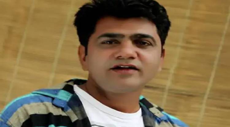 गाजियाबाद पुलिस ने फिल्म डायरेक्टर उत्तर कुमार को अमरोहा से दबोचा, जेल जाने से डरा, तबीयत बिगड़ी