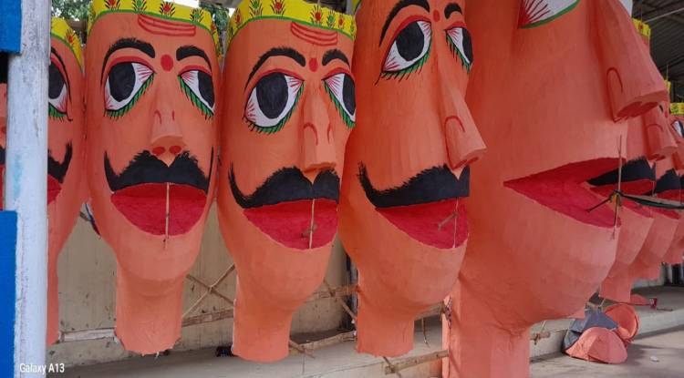 राम से पहले रावण को महंगाई ने मारा