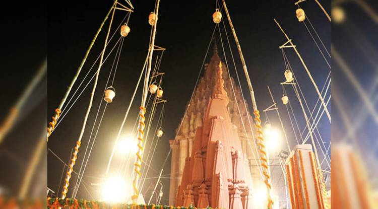 एक दीप अनंत पथ का, दिग-दिगंत के रथ का