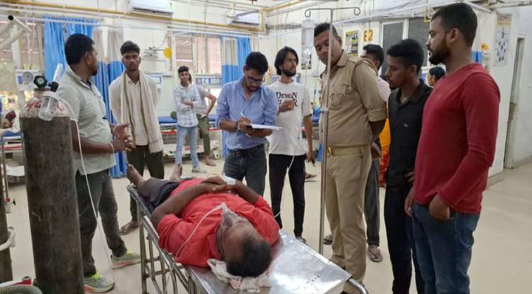 गाजीपुर में पुरानी रंजिश में युवक को मारी गोली, बरसाए लाठी-डंडे; तोड़ा हाथ