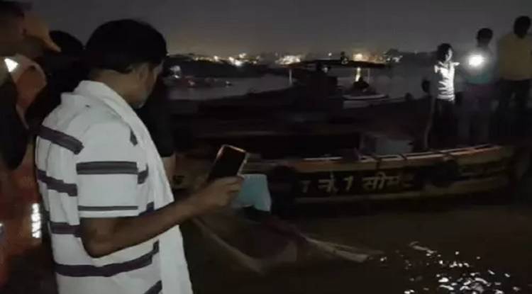 वाराणसी में बड़ा हादसा: गंगा में नहाने गए चार दोस्त डूबे, तीन को बचाया गया, एक की मौत