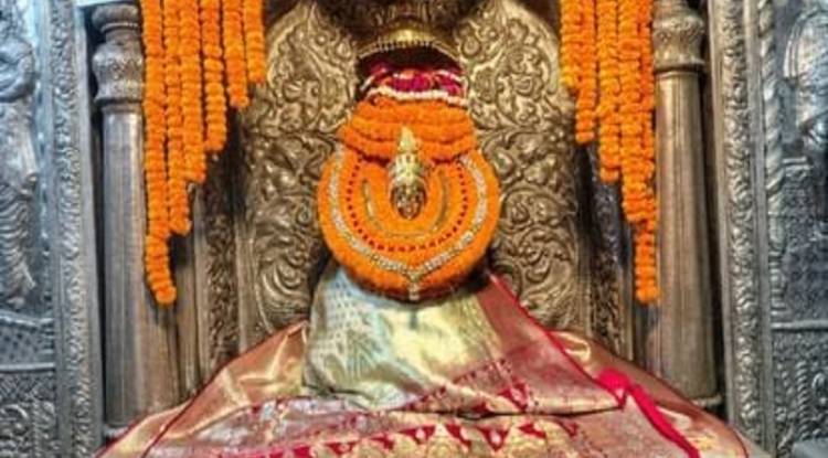 मां अन्नपूर्णा की स्वर्णमयी प्रतिमा का 18 अक्टूबर से होगा दर्शन, एक दिन से ही श्रद्धालुओं की लगेगी कतारें