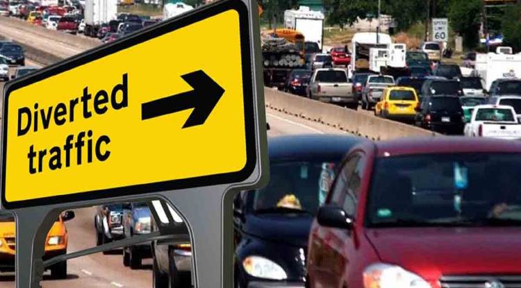 वाराणसी में छठ पूजा के दौरान वाहनों की आवाजाही पर सख्त रोक, यातायात डायवर्जन लागू