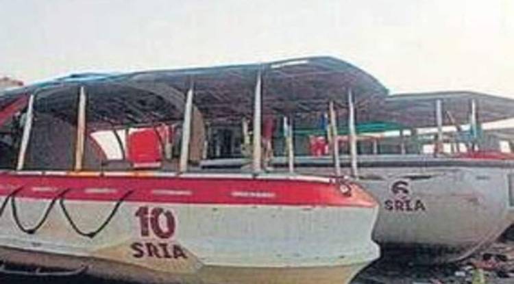 गंगा में वाटर बोट का ट्रायल सफल, अगले महीने से शुरू होगा नियमित संचालन