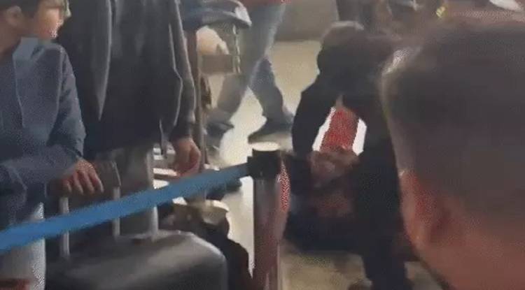 लखनऊ एयरपोर्ट पर बेकाबू हालात: उड़ानें रद्द, यात्री और मीडिया से बदसलूकी