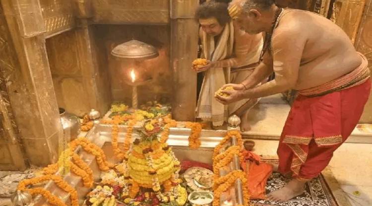 लोकार्पण के 4 वर्ष पूरे: काशी विश्वनाथ धाम में संस्कृति और आस्था का संगम, मैथिली ठाकुर की विशेष प्रस्तुति