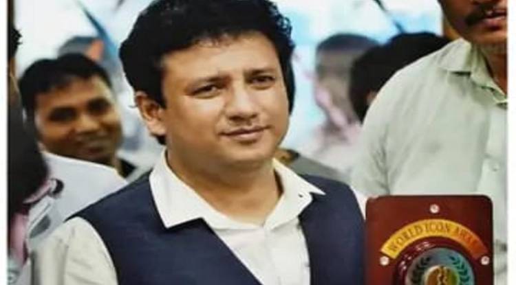 शाइन सिटी के मालिक राशिद नसीम पर ठगी का केस