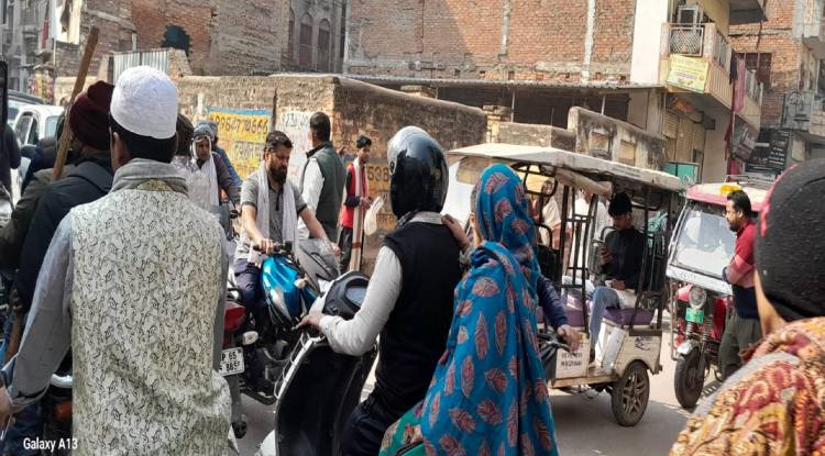 जैसे-जैसे की दवा मर्ज बढ़ता ही गया...