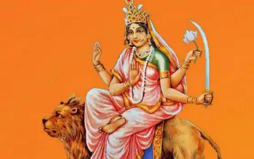 Navratri 2021: नवरात्रि के छठे दिन मां कात्यायनी का पूजन, जाने पूजा विधि, मंत्र