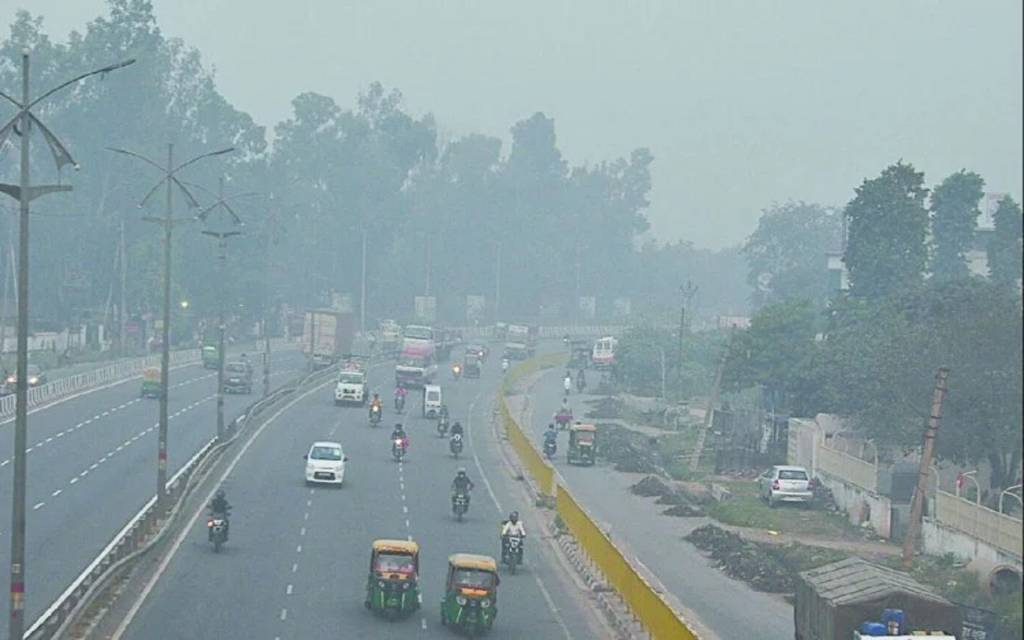 येलो जोन में पहुंचा बनारस, दीपावली से पहले खराब हुई हवा