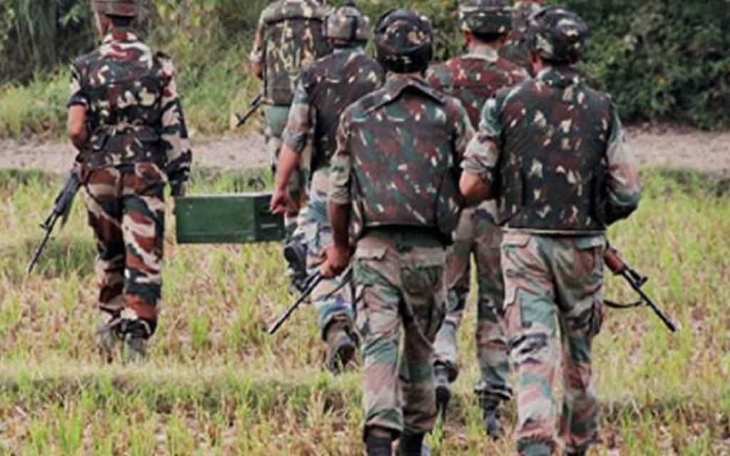 CRPF Jawan Firing: सुकमा के CRPF कैंप में फायिरंग, जवान ने अपने ही साथियों पर बरसाई गोलियां